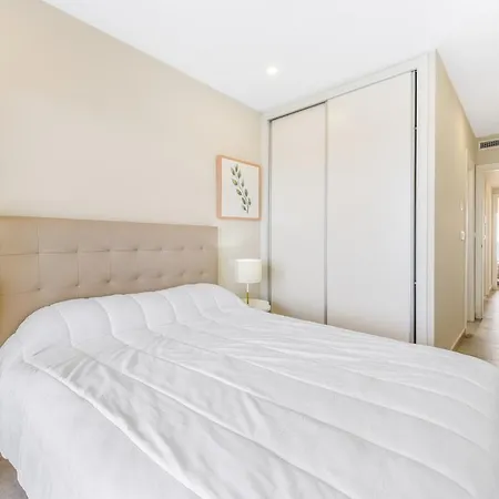 Playa Principe Esc 10 *